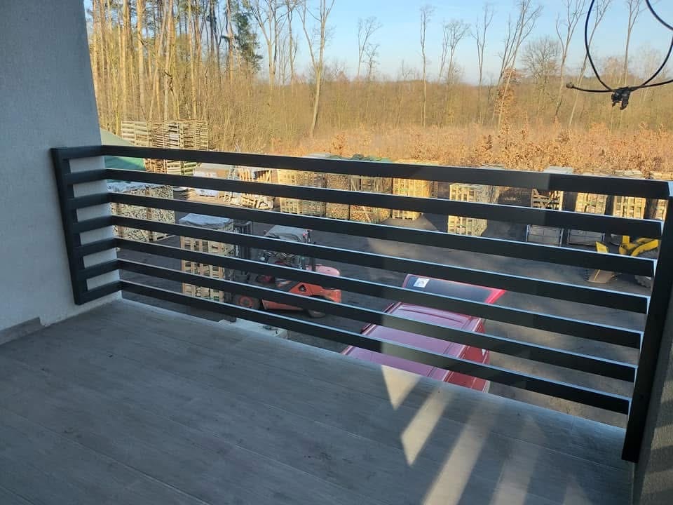 Balustrada z profili stalowych 60x40